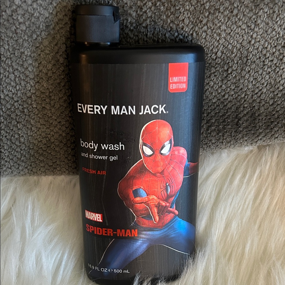 Every Man Jack Spider-Man Body Wash - Black and Red
